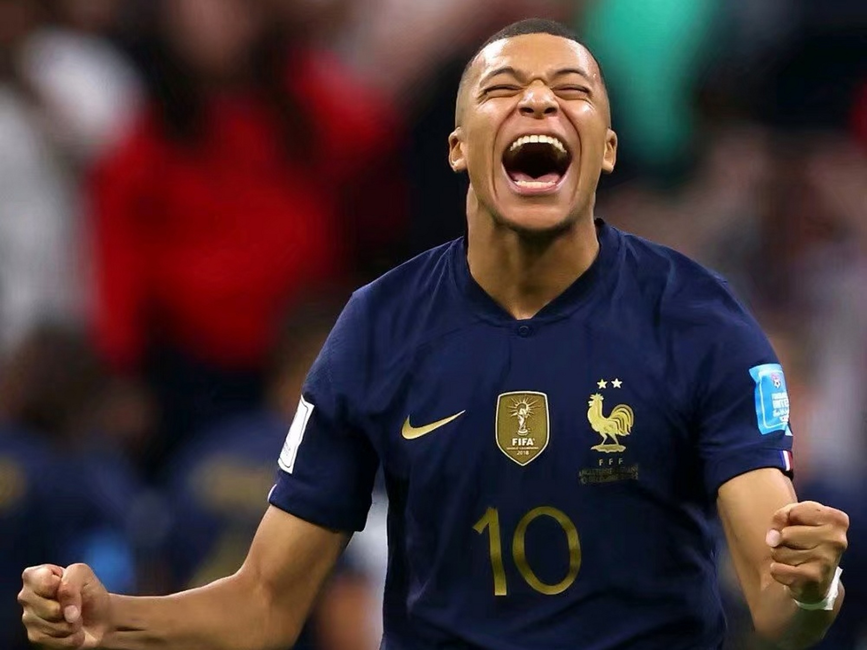 爱游戏娱乐-勒沃库森发布备战花絮，窗口期主帅复盘，法甲任务艰巨，阵容厚度经受考验(勒沃库森历届主教练)