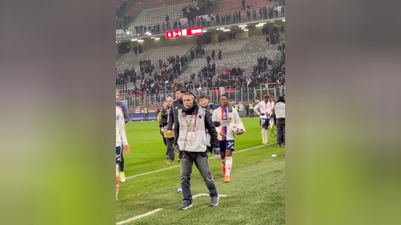 爱游戏平台-包含赛前法甲焦点战；里昂刷新队史纪录；气氛紧张；团队化学反应显著的词条