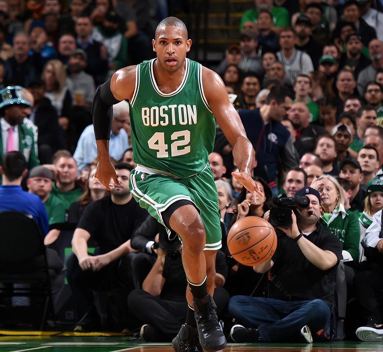 ayx-关于NBA常规赛赛程吃紧,塞维利亚窗口期主帅复盘,话题不断,团队化学反应显著的信息