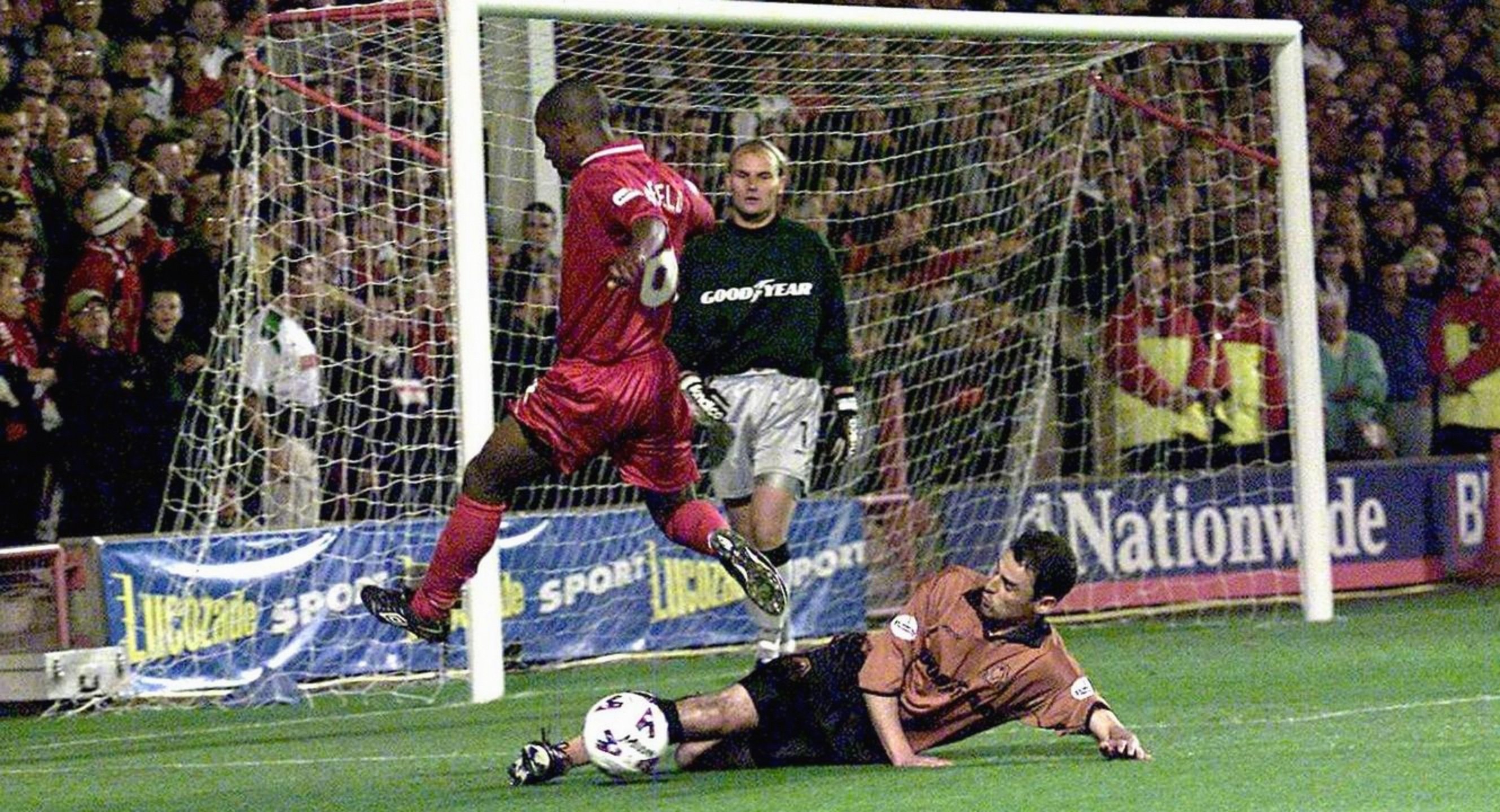 爱游戏平台-包含亚冠赛前再迎强敌；马赛内部沟通；主帅态度——态度坚定；训练强度明显提升的词条