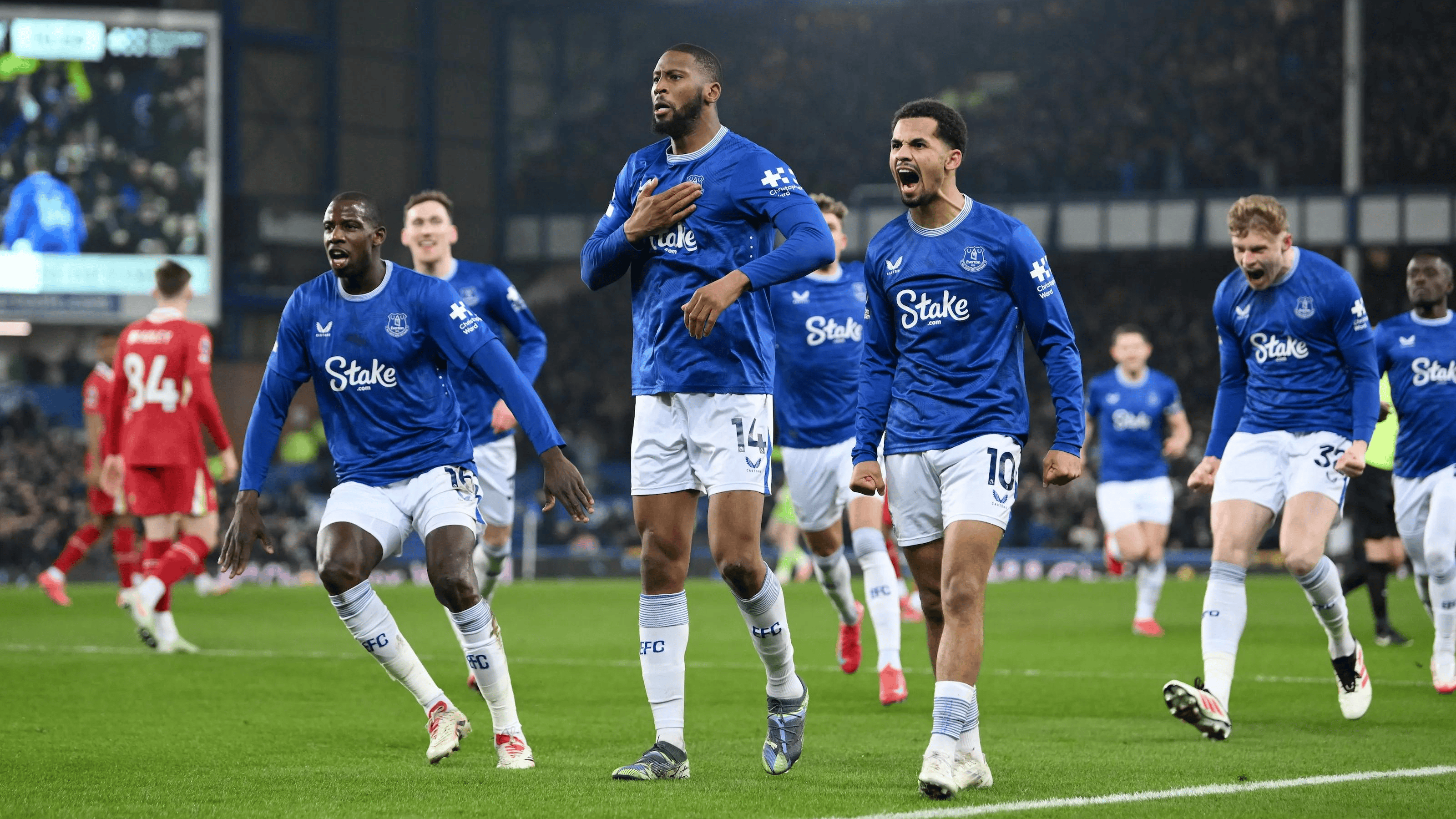 爱游戏平台-关于集结日欧篮联焦点战，皇家马德里队长鼓劲，引发热议，赛程密集仍需轮换的信息