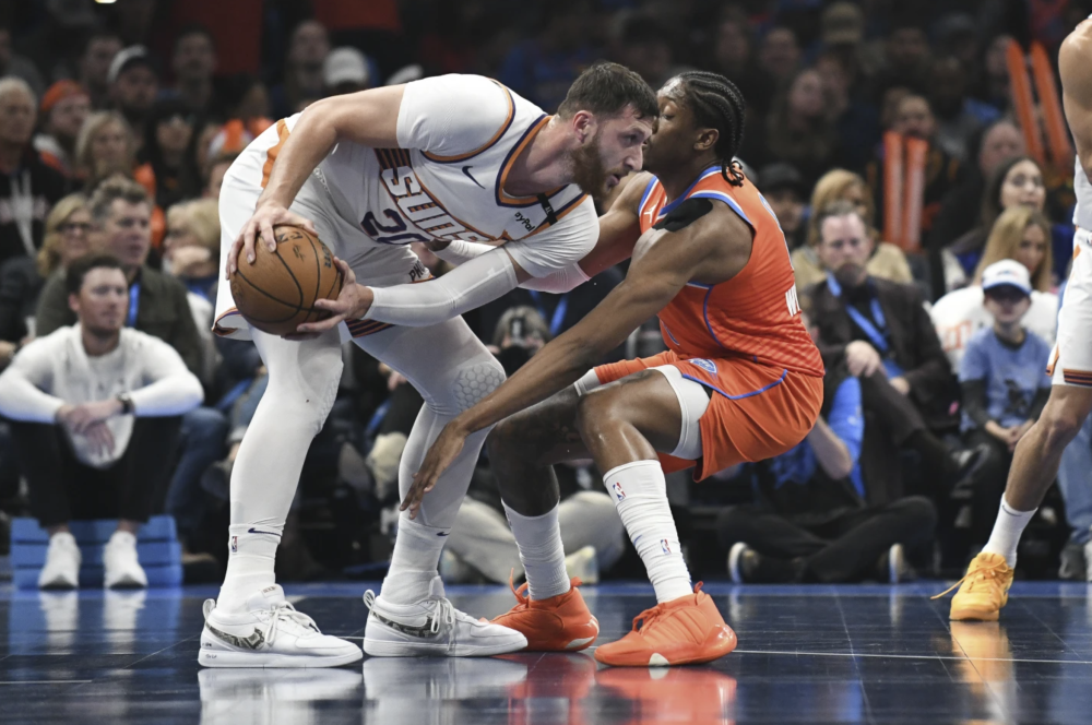 爱游戏平台-赛地聚焦：NBA常规赛加时末段热度飙升，圣安东尼奥马刺队长鼓劲，球迷炸锅，赛季目标并未改变的简单介绍